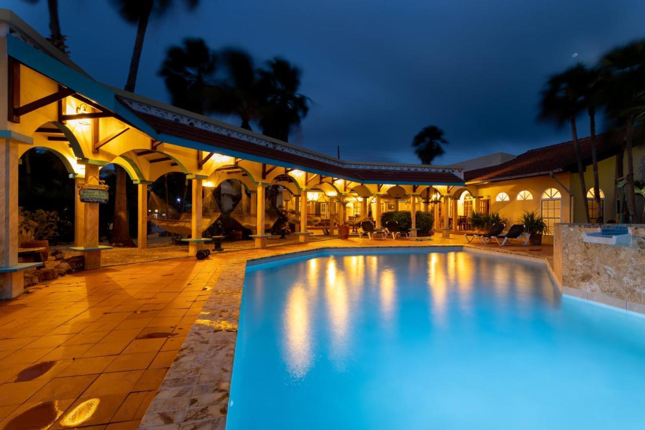 Goood Resort Kralendijk  Exterior photo