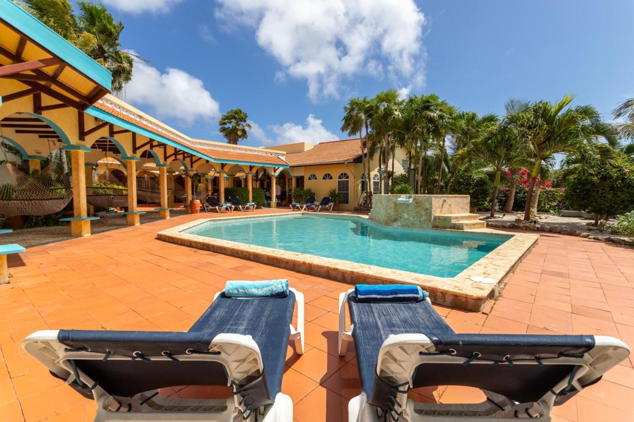 Goood Resort Kralendijk  Exterior photo